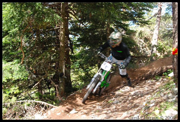 DSC_1049-border